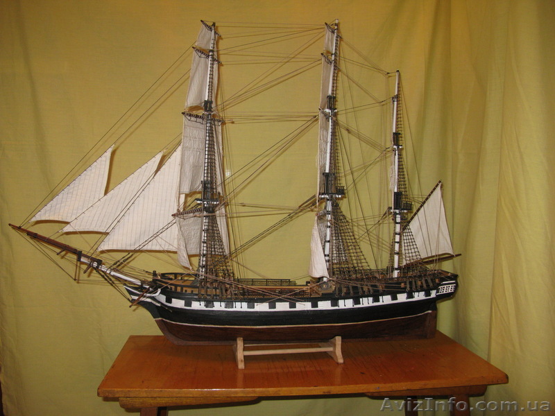 модель парусного фрегата"Эссекс" - <ro>Изображение</ro><ru>Изображение</ru> #1, <ru>Объявление</ru> #4558