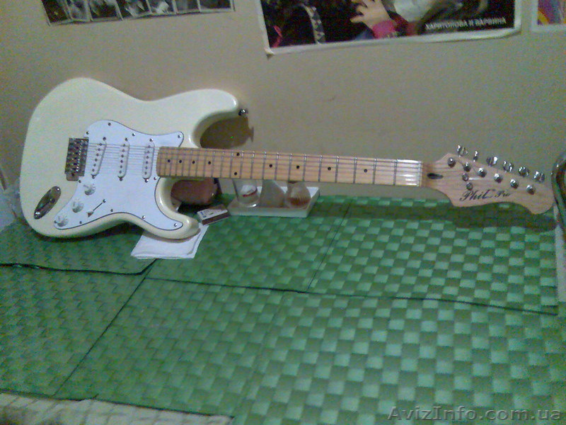 Продам электрогитару PHILL PRO - <ro>Изображение</ro><ru>Изображение</ru> #1, <ru>Объявление</ru> #13997