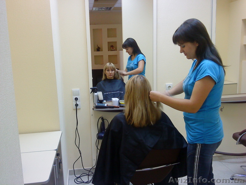 Салон красоты сдает кресла в аренду - <ro>Изображение</ro><ru>Изображение</ru> #1, <ru>Объявление</ru> #69450