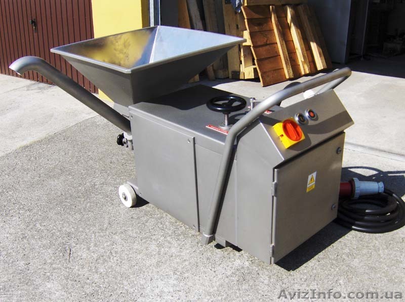 микрокутер фирмы  STOJIRNA CHOCEN - <ro>Изображение</ro><ru>Изображение</ru> #1, <ru>Объявление</ru> #93216