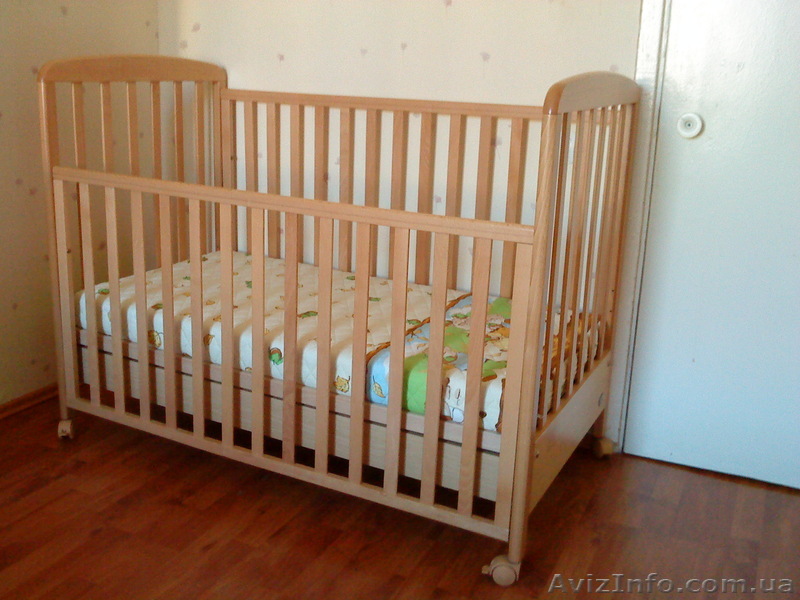 Продам итальянскую  кроватку и матрац - <ro>Изображение</ro><ru>Изображение</ru> #1, <ru>Объявление</ru> #129405