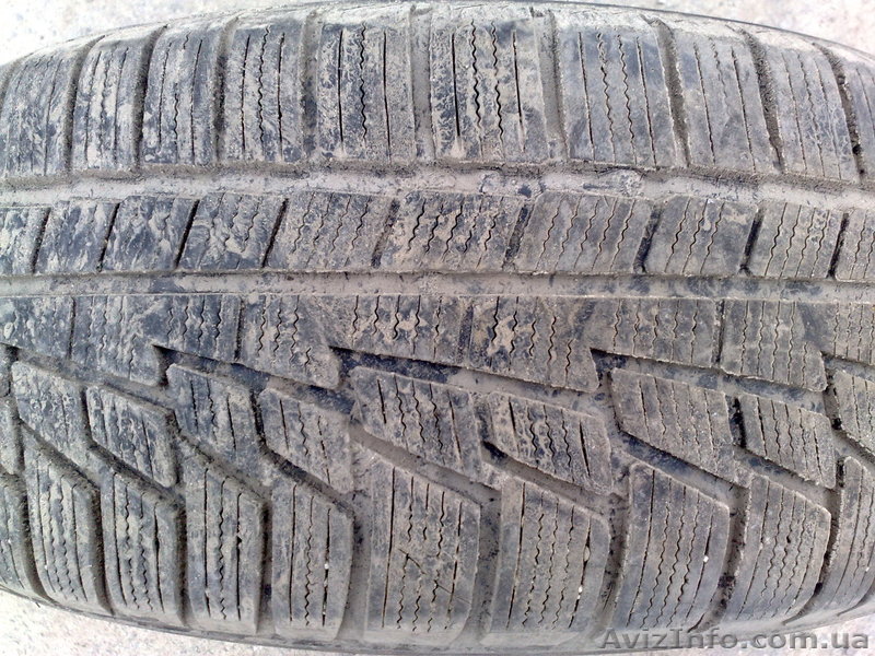 Продам резину б/у Nokian Wr G2 215/55/16 4шт. пробег 3500км., Калиновая (2 500.0 - <ro>Изображение</ro><ru>Изображение</ru> #1, <ru>Объявление</ru> #425975