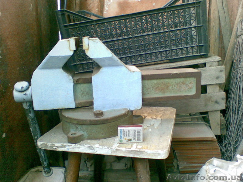 продам тиски советские б/у - <ro>Изображение</ro><ru>Изображение</ru> #1, <ru>Объявление</ru> #527985