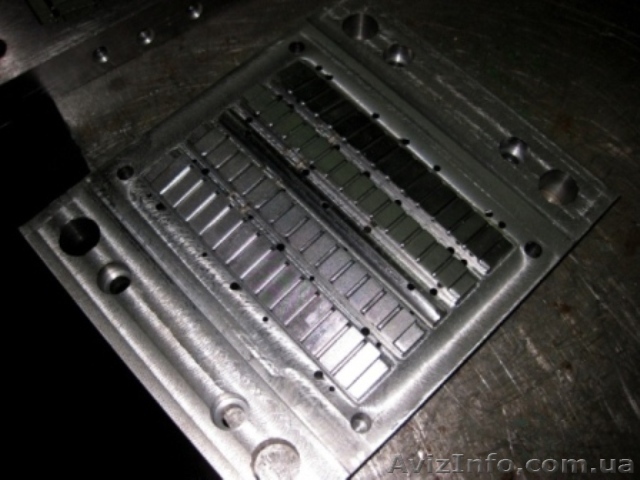 Пресс-формы для литья пластмасс - <ro>Изображение</ro><ru>Изображение</ru> #1, <ru>Объявление</ru> #630883