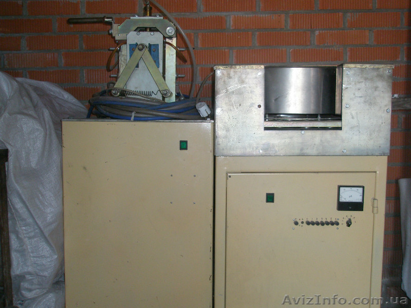 Продам станок для производства ПЭТ бутылки - <ro>Изображение</ro><ru>Изображение</ru> #1, <ru>Объявление</ru> #705052