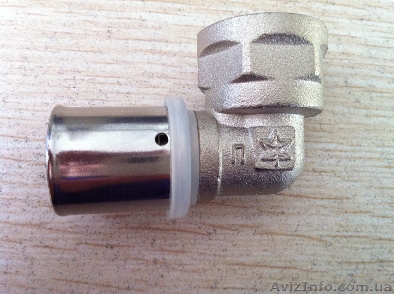 Металлопластиковые трубы и латунные фитинги обжимные (прессовые) , резьбовые - <ro>Изображение</ro><ru>Изображение</ru> #1, <ru>Объявление</ru> #723187