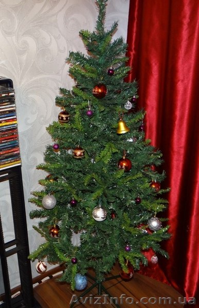 искусственные ёлочки 160см. всего по 150 грн - <ro>Изображение</ro><ru>Изображение</ru> #1, <ru>Объявление</ru> #788741