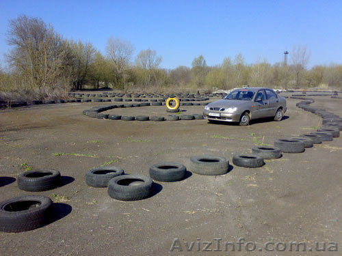 Обучение контраварийному (экстремальному) вождению в Днепропетровске. - <ro>Изображение</ro><ru>Изображение</ru> #1, <ru>Объявление</ru> #859975