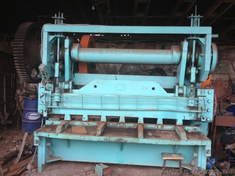 Ножницы гильотинные эл-мех Н3121 2000-12мм состояние идеальное 45000грн 06756658 - <ro>Изображение</ro><ru>Изображение</ru> #1, <ru>Объявление</ru> #884651