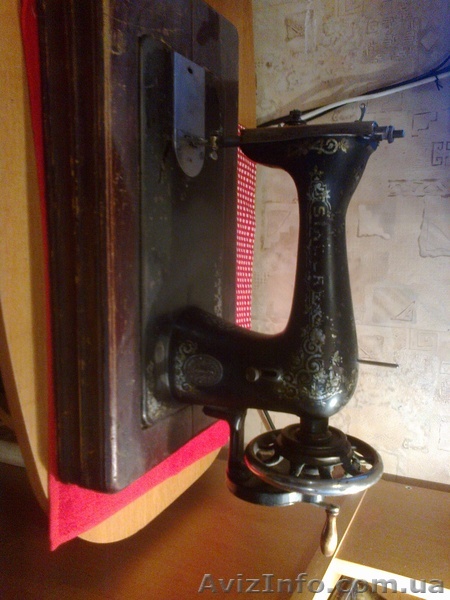 Старинная швейная машинка  Zinger - <ro>Изображение</ro><ru>Изображение</ru> #1, <ru>Объявление</ru> #1014478