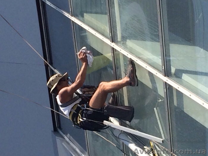 Бронирование,тонрование оконных стекол солнцезащитной пленкой пр-воСША - <ro>Изображение</ro><ru>Изображение</ru> #1, <ru>Объявление</ru> #765386