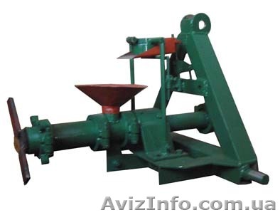 Кормоэкструдер ВОМ - <ro>Изображение</ro><ru>Изображение</ru> #1, <ru>Объявление</ru> #1297136