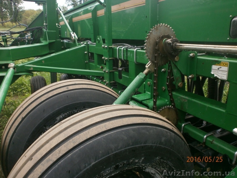 Сівалка Грейт Плейнс 2SF30 механічна 2-х секційна   - <ro>Изображение</ro><ru>Изображение</ru> #1, <ru>Объявление</ru> #1515592