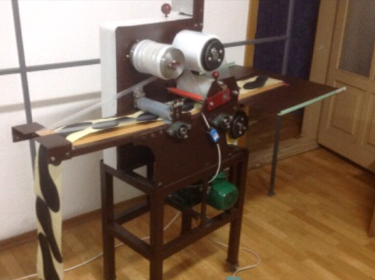 Машина для наклейки стелек - <ro>Изображение</ro><ru>Изображение</ru> #1, <ru>Объявление</ru> #1675915