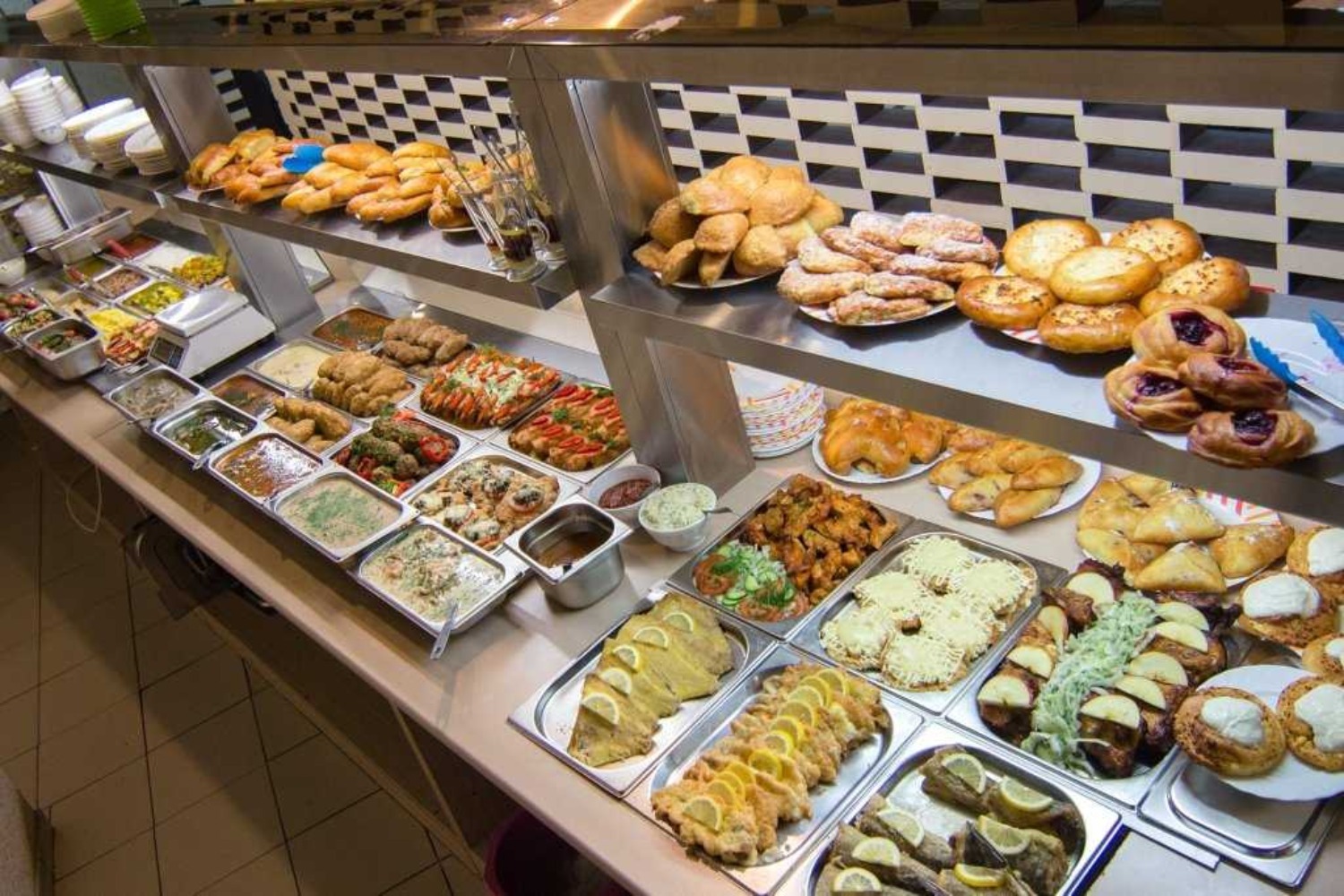 На постійну роботу потрібні кухар, помічник кухаря. - <ro>Изображение</ro><ru>Изображение</ru> #1, <ru>Объявление</ru> #1718082