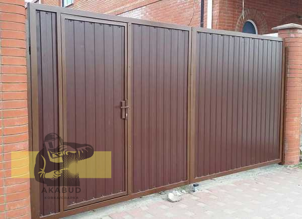 Ворота распашные с ковкой и без. Откатные ворота - <ro>Изображение</ro><ru>Изображение</ru> #1, <ru>Объявление</ru> #1726827