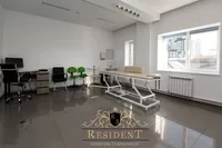 Продаж приміщення в центрі міста 1поверх. Клініка. З орендарями на довгий строк. - <ro>Изображение</ro><ru>Изображение</ru> #1, <ru>Объявление</ru> #1747017