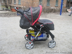 Продам детскую универсальную коляску!!!!!!!! модель  Geoby05C879C-x - <ro>Изображение</ro><ru>Изображение</ru> #1, <ru>Объявление</ru> #227729