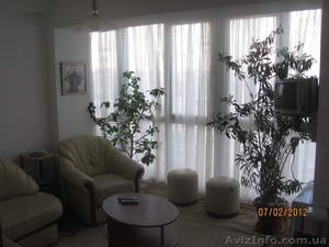 Посуточно квартира 2-комнатная центр Киев