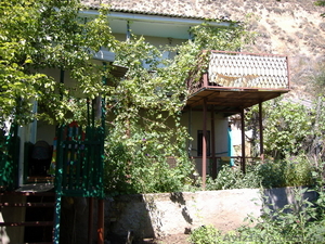 Продам дачу (курень) на берегу моря  с. Сычавка.