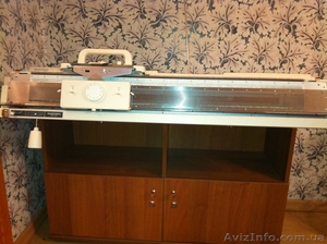 продам вязальную машинку Silver Reed SK840/SRP60N + столик - <ro>Изображение</ro><ru>Изображение</ru> #1, <ru>Объявление</ru> #1027061