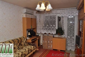 Продам большую 1-комнатную квартиру на жм Тополь 3 - <ro>Изображение</ro><ru>Изображение</ru> #1, <ru>Объявление</ru> #1269324