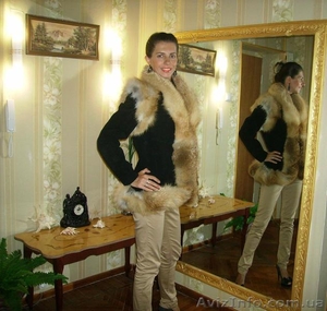 Продам куртку-жилет из замши с лисой - <ro>Изображение</ro><ru>Изображение</ru> #2, <ru>Объявление</ru> #1306177