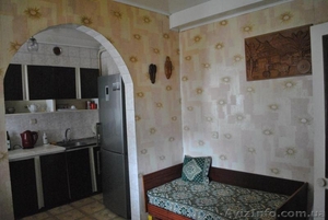 Продам дом в Днепропетровске на участке 9 соток земли  - <ro>Изображение</ro><ru>Изображение</ru> #1, <ru>Объявление</ru> #1432094