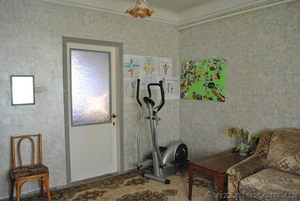 Продам дом в Днепропетровске на участке 9 соток земли  - <ro>Изображение</ro><ru>Изображение</ru> #3, <ru>Объявление</ru> #1432094