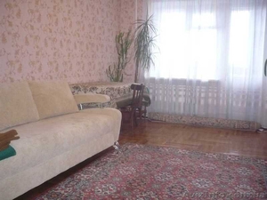 Большая комната в 3к квартире, Тополь-1 - <ro>Изображение</ro><ru>Изображение</ru> #1, <ru>Объявление</ru> #1573529