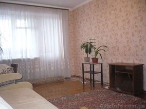 Большая комната в 3к квартире, Тополь-1 - <ro>Изображение</ro><ru>Изображение</ru> #2, <ru>Объявление</ru> #1573529