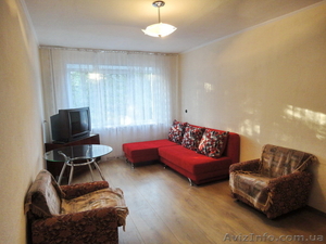     Продам  3 комнатную квартиру с хорошим ремонтом ул. Калиновая - <ro>Изображение</ro><ru>Изображение</ru> #1, <ru>Объявление</ru> #1582198
