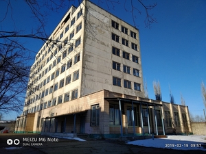 продам админ.здание в Северодонецке 
