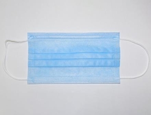 Маска медицинская трехслойная мельтблаун от 2, 5 за штуку