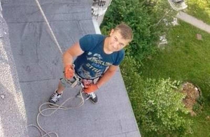 Кровельщики,  ремонт крыш и козырьков балконов в Харькове