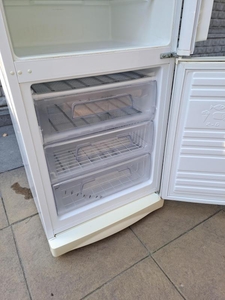 Продам двухкамерный холодильник Б/У - <ro>Изображение</ro><ru>Изображение</ru> #5, <ru>Объявление</ru> #1738952