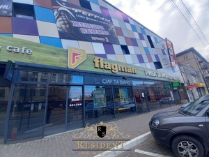 Оренда приміщення на 1 поверсі ТЦ 