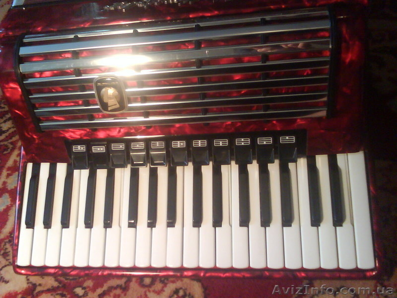 Продам професиональный аккордеон Weltmeister Consona - <ro>Изображение</ro><ru>Изображение</ru> #3, <ru>Объявление</ru> #75183