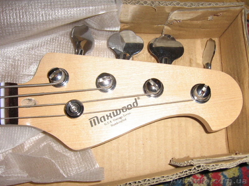 Продам бас-гитару MAXWOOD - <ro>Изображение</ro><ru>Изображение</ru> #3, <ru>Объявление</ru> #189158