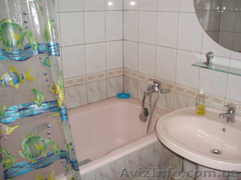 Сдам посуточно 3к квартиру, центр  - <ro>Изображение</ro><ru>Изображение</ru> #6, <ru>Объявление</ru> #570647