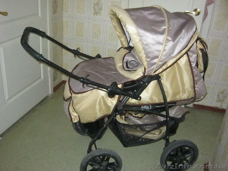 Детская коляска "Viki" - <ro>Изображение</ro><ru>Изображение</ru> #3, <ru>Объявление</ru> #654287