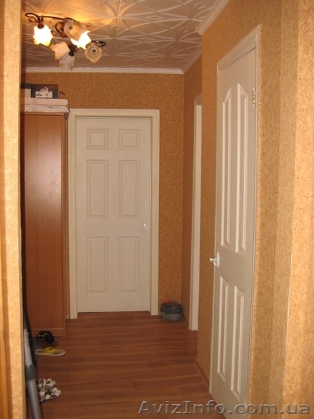 СРОЧНО ПРОДАМ 3-Х КОМ. КВАРТИРУ НА ПОБЕДЕ-5 - <ro>Изображение</ro><ru>Изображение</ru> #1, <ru>Объявление</ru> #677372