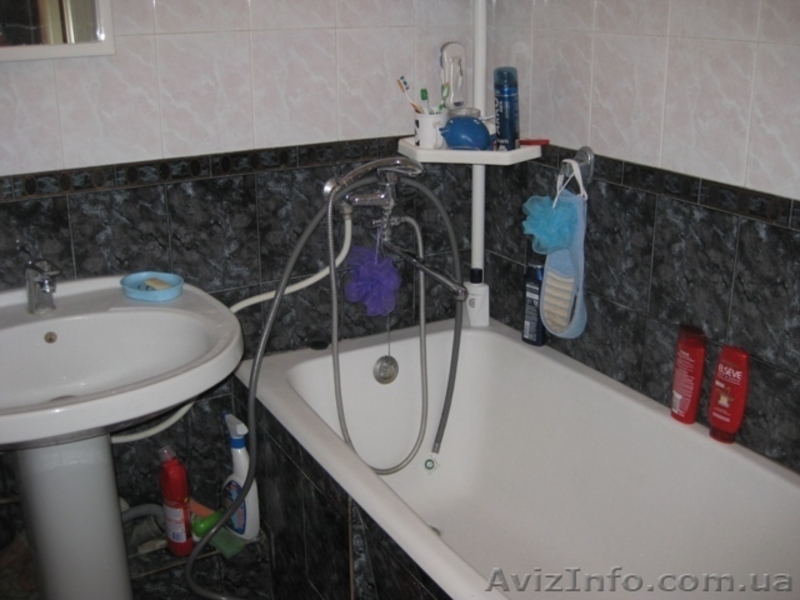 СРОЧНО ПРОДАМ 3-Х КОМ. КВАРТИРУ НА ПОБЕДЕ-5 - <ro>Изображение</ro><ru>Изображение</ru> #5, <ru>Объявление</ru> #677372