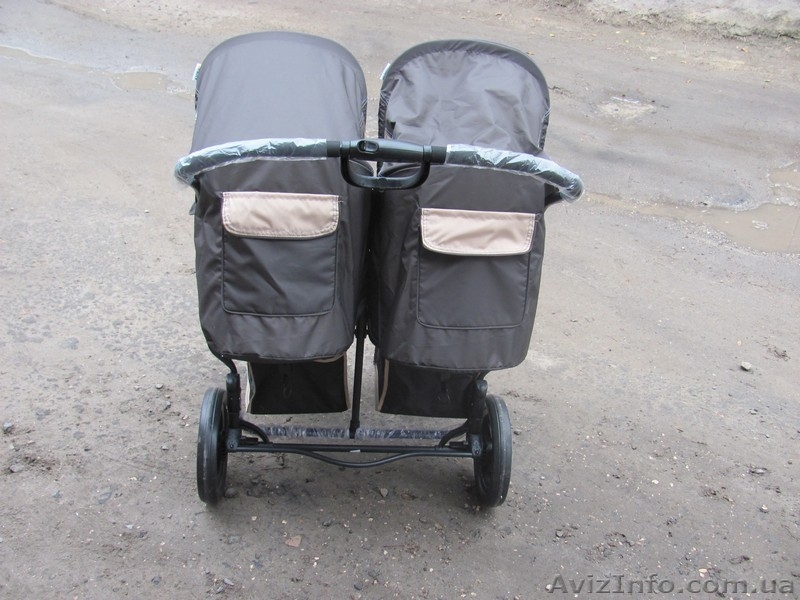 Коляска для двойни от 6 месяцев - <ro>Изображение</ro><ru>Изображение</ru> #4, <ru>Объявление</ru> #804039