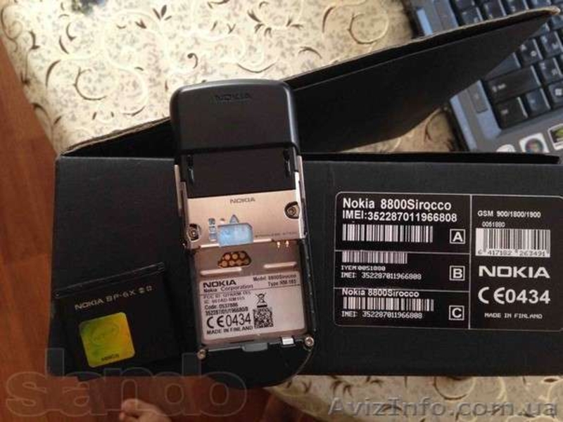 Nokia 8800 Sirocco Black  - <ro>Изображение</ro><ru>Изображение</ru> #3, <ru>Объявление</ru> #944938