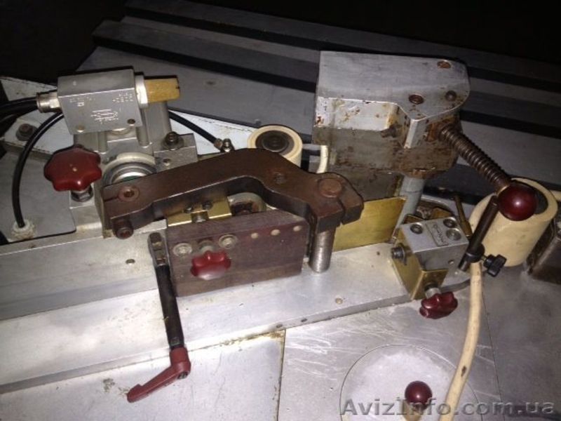 Продам кромкооблицовочный станок   BRANDT KTD 72 OPTIMAT  2001г.в.   - <ro>Изображение</ro><ru>Изображение</ru> #5, <ru>Объявление</ru> #955257