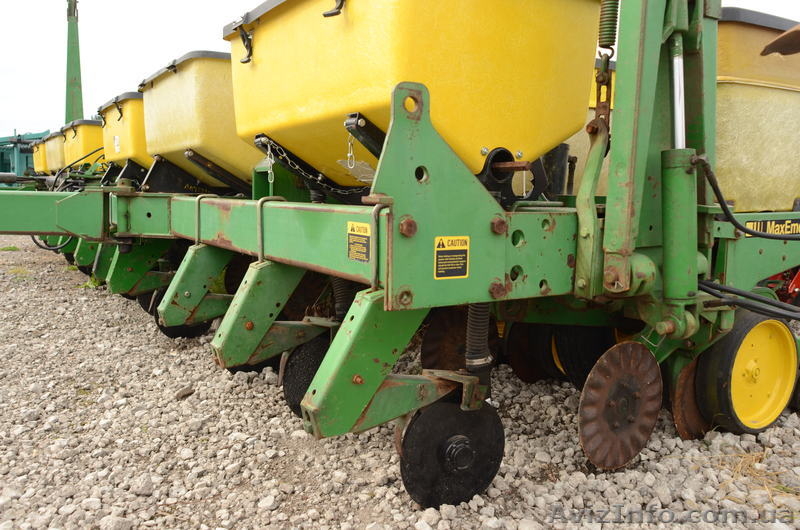 Сеялка John Deer 7200 12-ти рядная механика б/и - <ro>Изображение</ro><ru>Изображение</ru> #3, <ru>Объявление</ru> #1023901