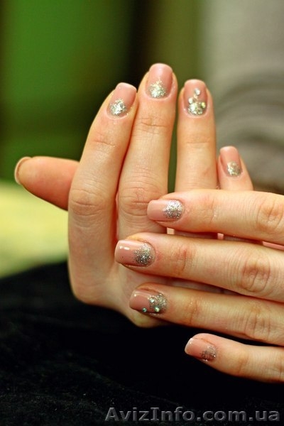 Покрытие ногтей гель-лаком премиум класса - <ro>Изображение</ro><ru>Изображение</ru> #3, <ru>Объявление</ru> #1034783