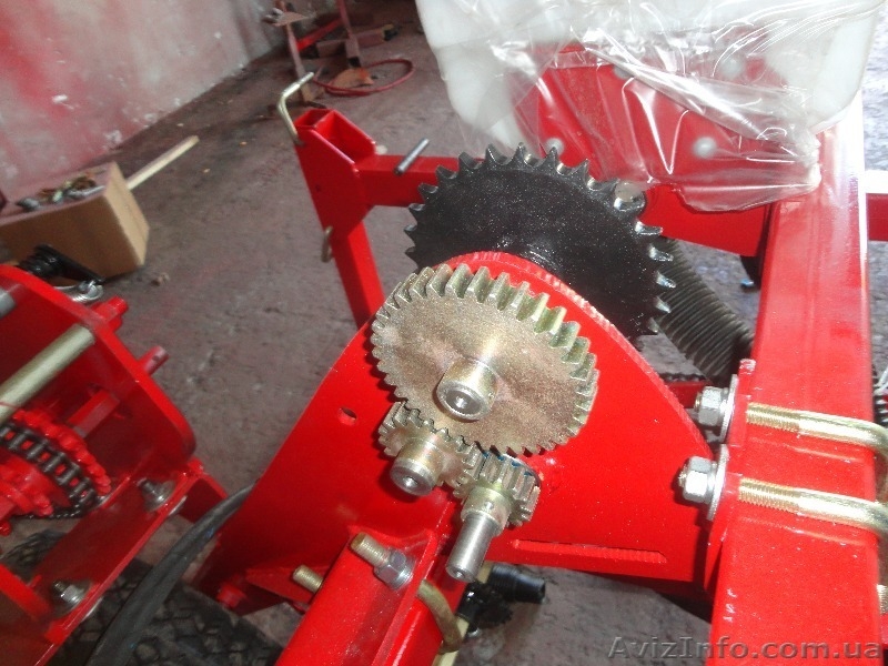 Сеялка пневматическая точного высева СПУ 6М и 8М улучшенная -Завод!  - <ro>Изображение</ro><ru>Изображение</ru> #5, <ru>Объявление</ru> #1048478