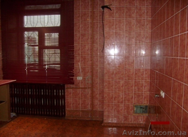 Продажа трехкомнатной квартиры ул.Короленко,дом.2 - <ro>Изображение</ro><ru>Изображение</ru> #3, <ru>Объявление</ru> #1081832